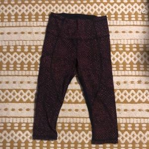Lululemon Capri pants